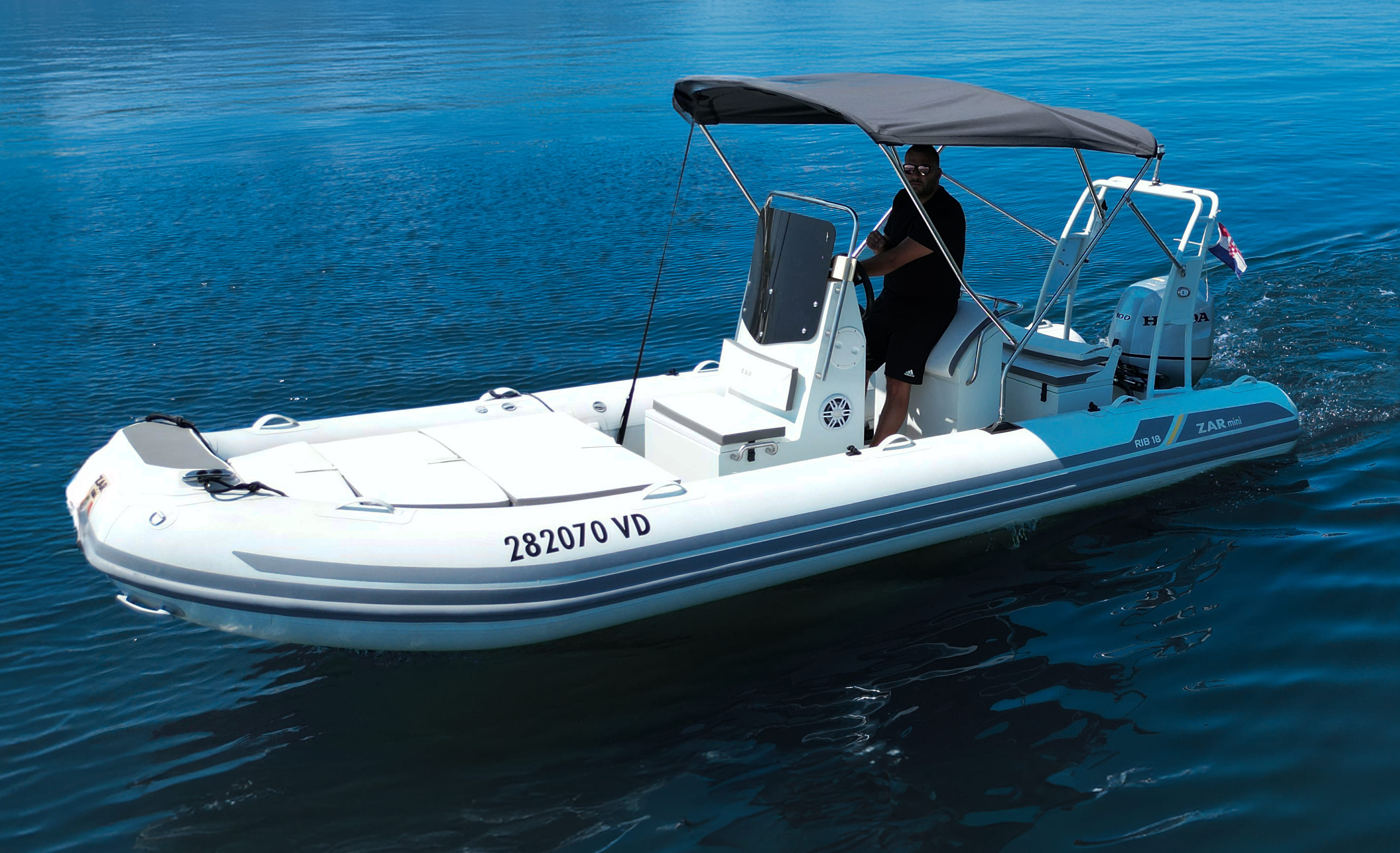 ZARmini RIB 18HSC + HONDA 100hp
